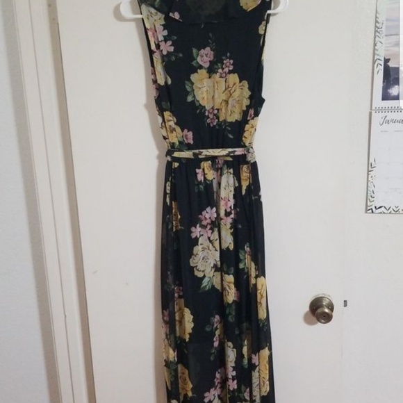 Black floral dress - Picture 5 of 5